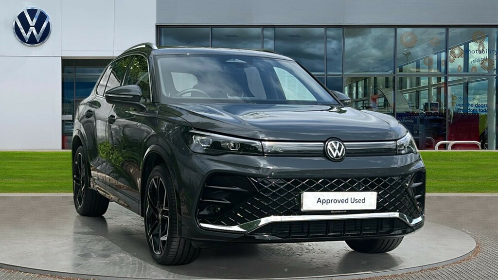 Volkswagen Tiguan Tiguan 1.5 Etsi 150 R-line Dsg Grey