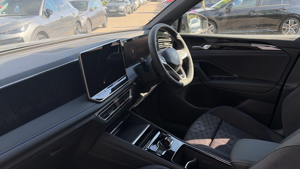 Volkswagen Tiguan Tiguan R-line 1.5 Tsi Ehybrid 272 Ps 6-Speed Dsg 5 KP75RGV Grey #2