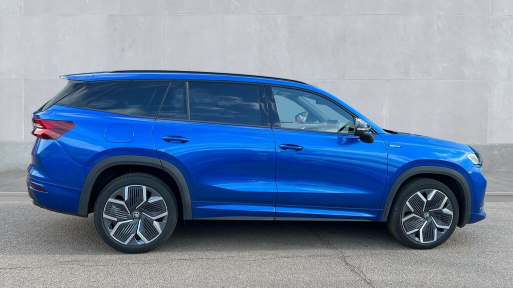 Skoda Kodiaq Kodiaq 2.0 Tdi 193 Sportline 4X4 Dsg 7 Seat KN75WWZ Blue #4