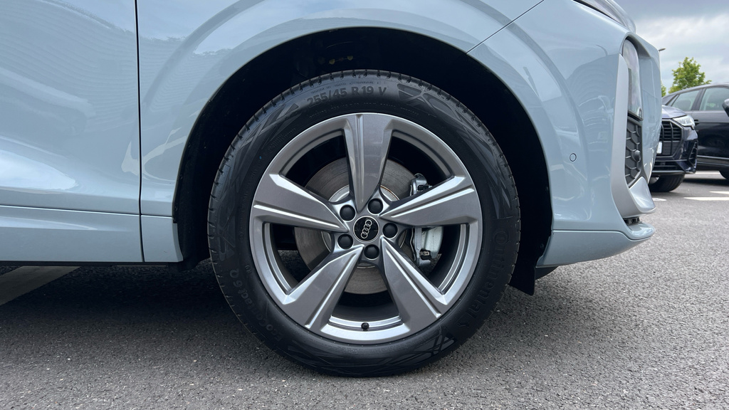 Audi Q3 Audi Q3 Sportback 2.0 Tfsi Quattro S Line S Tr WF26YDS Grey #5