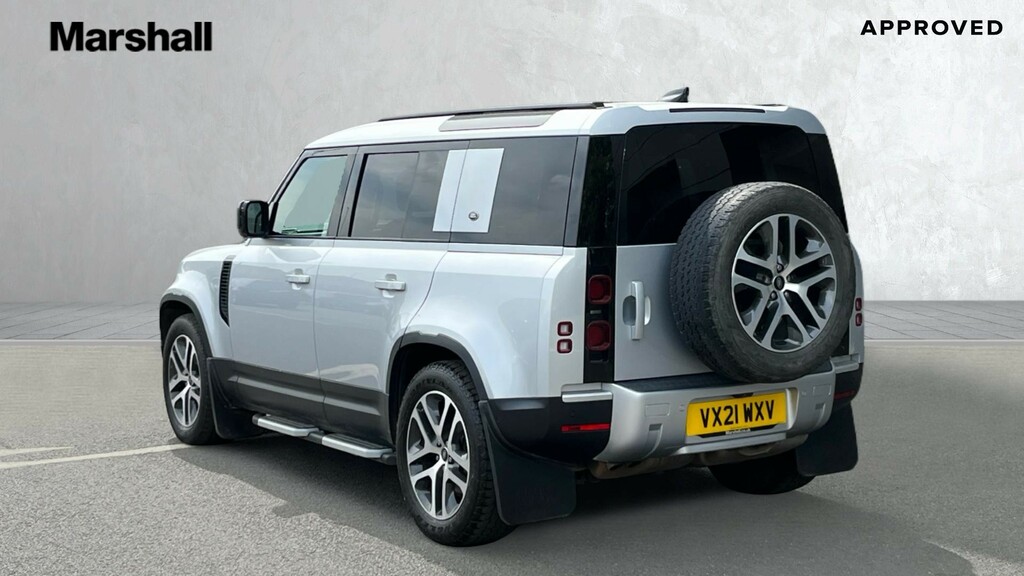 Land Rover Defender 110 Defender 3.0 D300 Hse 110 6 Seat VX21WXV Silver #2