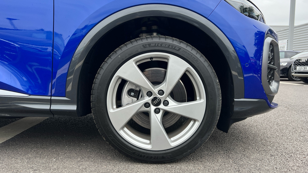 Audi Q5 Audi Q5 Estate 2.0 Tdi Quattro S Line S Blue #5