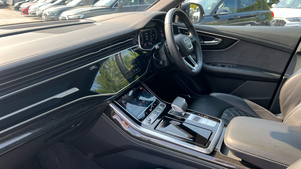Audi Q8 Q8 55 Tfsi Quattro Vorsprung Tiptronic Blue #2