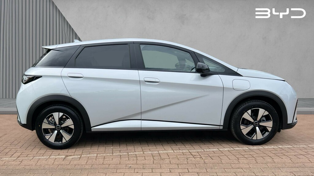 Byd Dolphin Dolphin 70Kw Active 44.9Kwh LG26XRR White #2