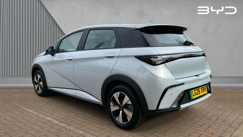 Byd Dolphin Dolphin 70Kw Active 44.9Kwh LG26XRR White #5