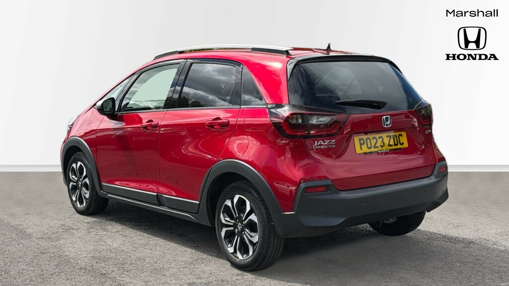 Honda Jazz Jazz 1.5 I-mmd Hybrid Crosstar Ex Ecvt PO23ZDC Red #3