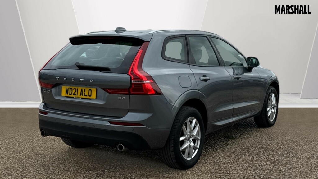 Volvo XC60 Xc60 2.0 B4d Momentum Geartronic Grey #2