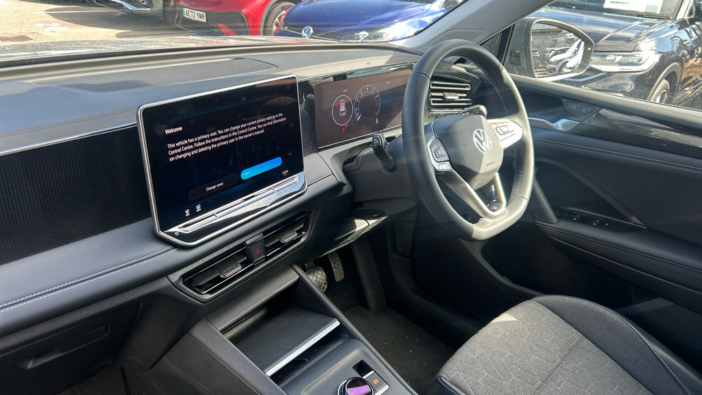 Volkswagen Tiguan Tiguan 1.5 Etsi Match Dsg LO25NTM Grey #2