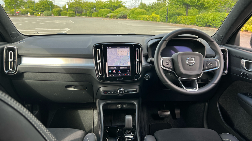 Volvo XC40 Xc40 2.0 B4p Plus Black Edition WF75CFA Black #5