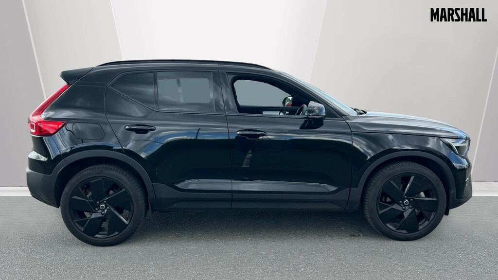 Volvo XC40 Xc40 2.0 B4p Plus Black Edition RO75MKD Black #3