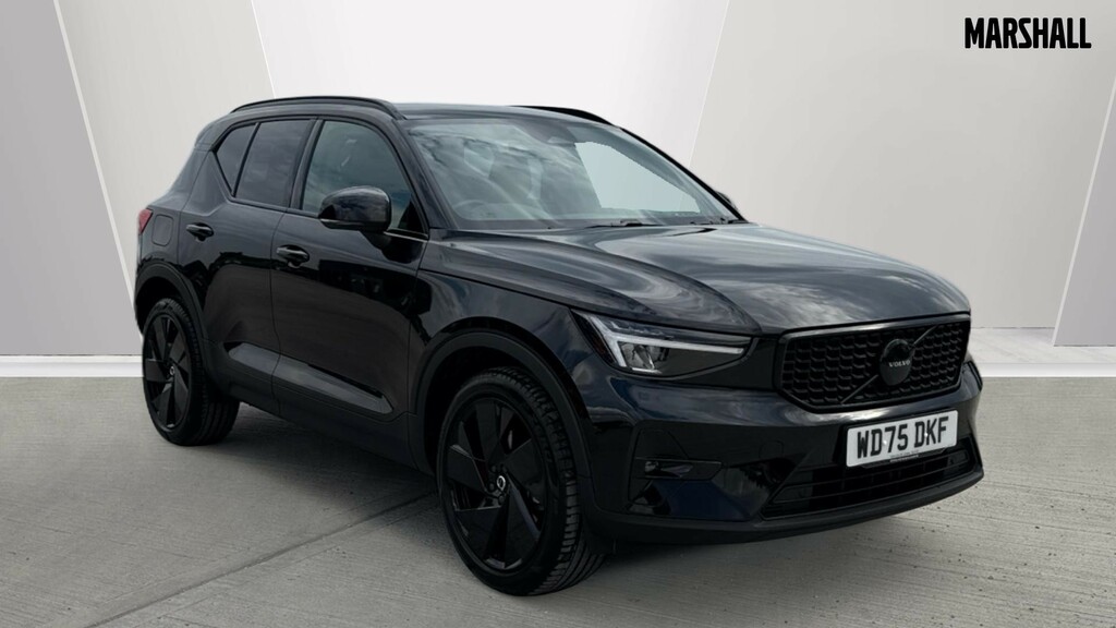 Volvo XC40 Xc40 2.0 B4p Plus Black Edition Black