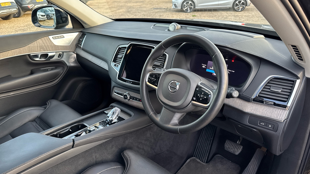 Volvo XC90 Xc90 2.0 T8 455 Rc Phev Ultimate Dark Awd Gt Black #4