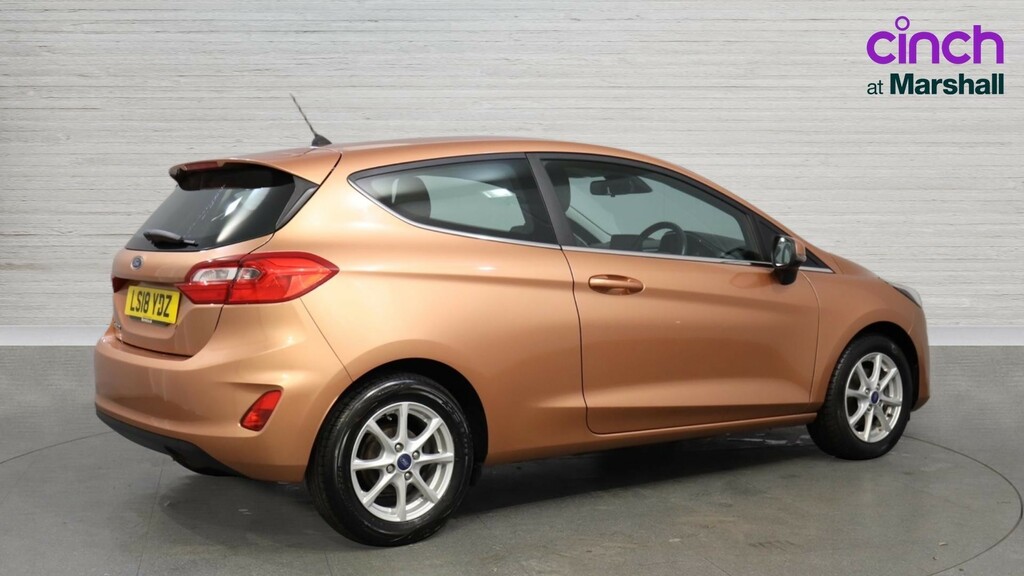 Ford Fiesta Fiesta 1.1 Zetec Bo Play LS18YDZ Gold #3