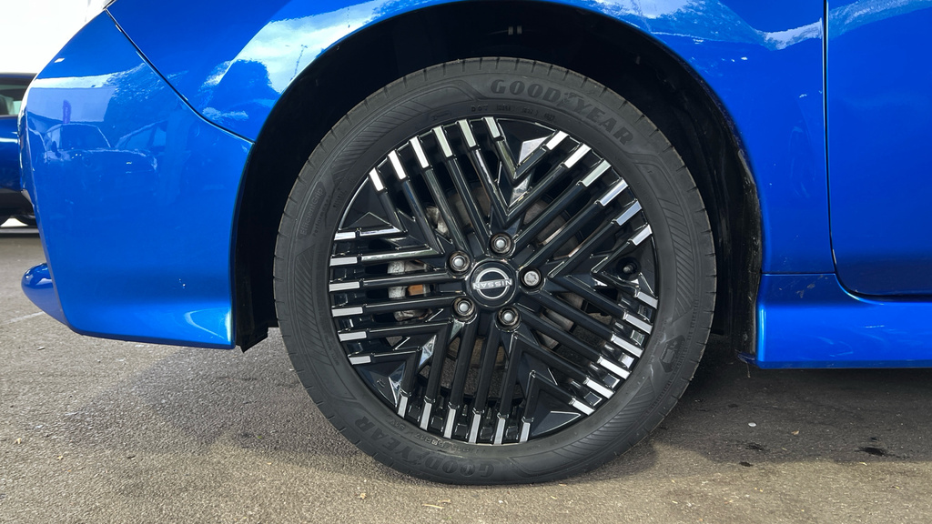 Nissan Leaf Leaf 110Kw Tekna 39Kwh CU72XRR Blue #4