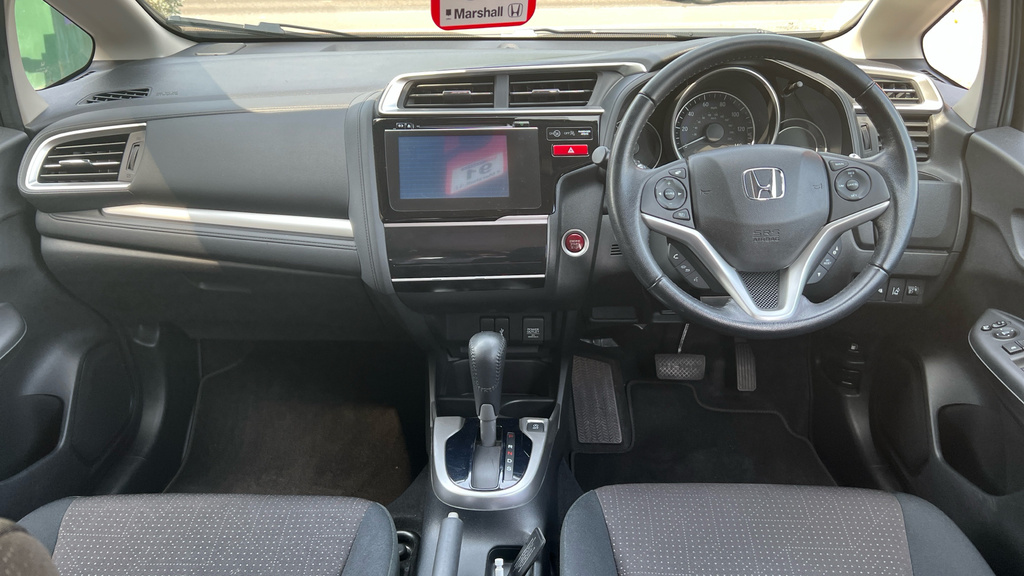Honda Jazz Jazz 1.3 Ex Cvt FC16CVS Silver #4