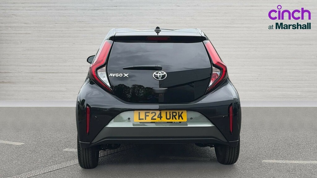 Toyota Aygo X Aygo X 1.0 Vvt-i Edge LF24URK Green #4