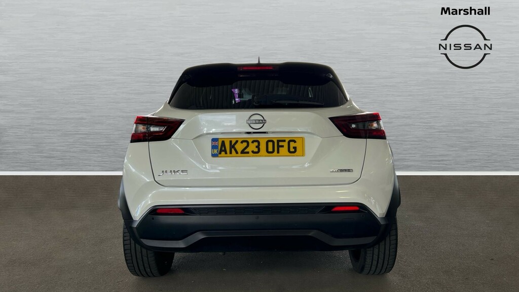 Nissan Juke Juke 1.6 Hybrid Tekna AK23OFG White #6