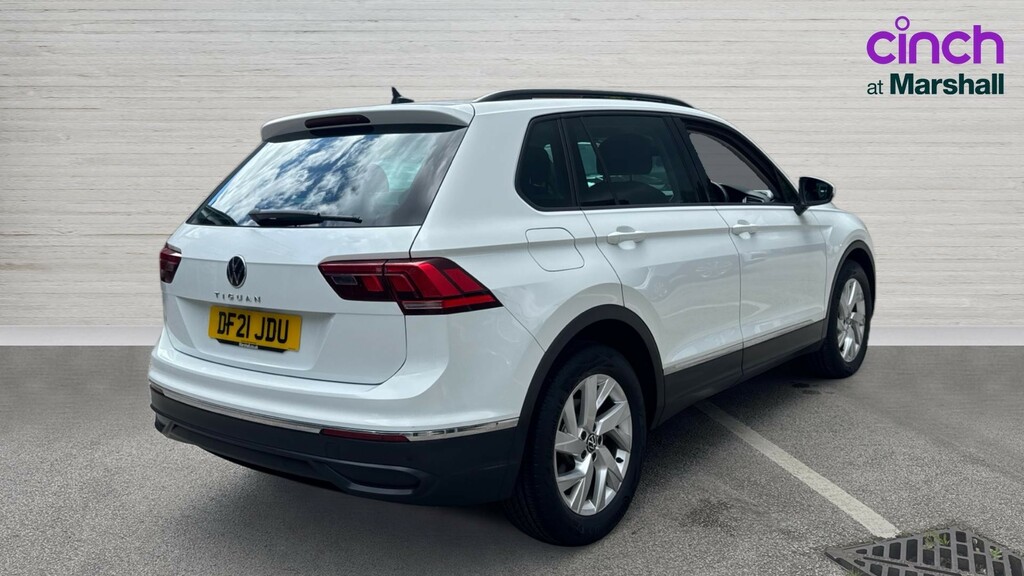 Volkswagen Tiguan Tiguan 1.5 Tsi 150 Life DF21JDU White #3