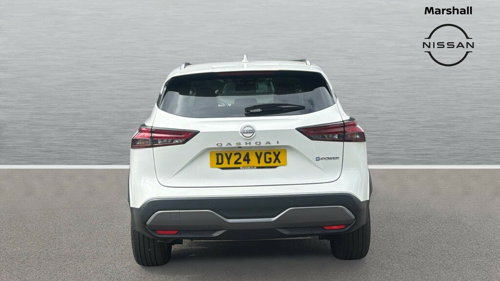 Nissan Qashqai Qashqai 1.5 E-power N-connecta DY24YGX White #6