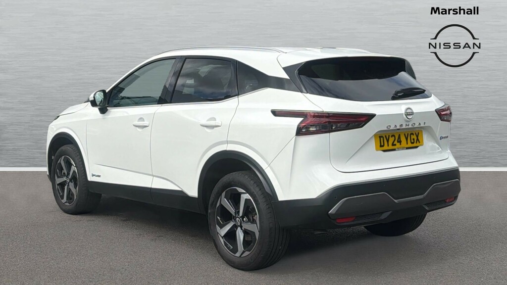 Nissan Qashqai Qashqai 1.5 E-power N-connecta DY24YGX White #2