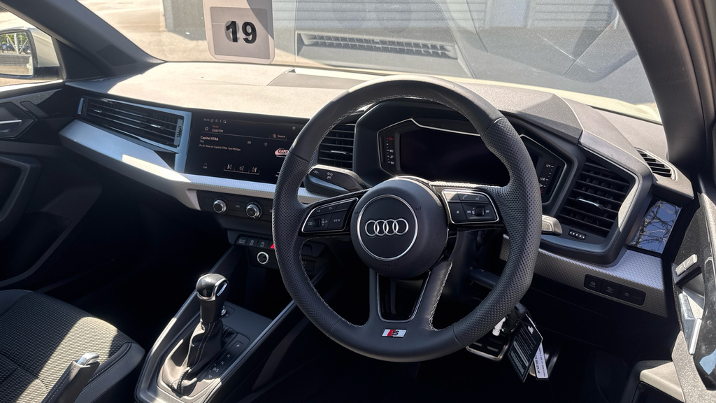 Audi A1 Audi A1 Sportback S Line 35 Tfsi 150 Ps S Tronic GF26WME Silver #6