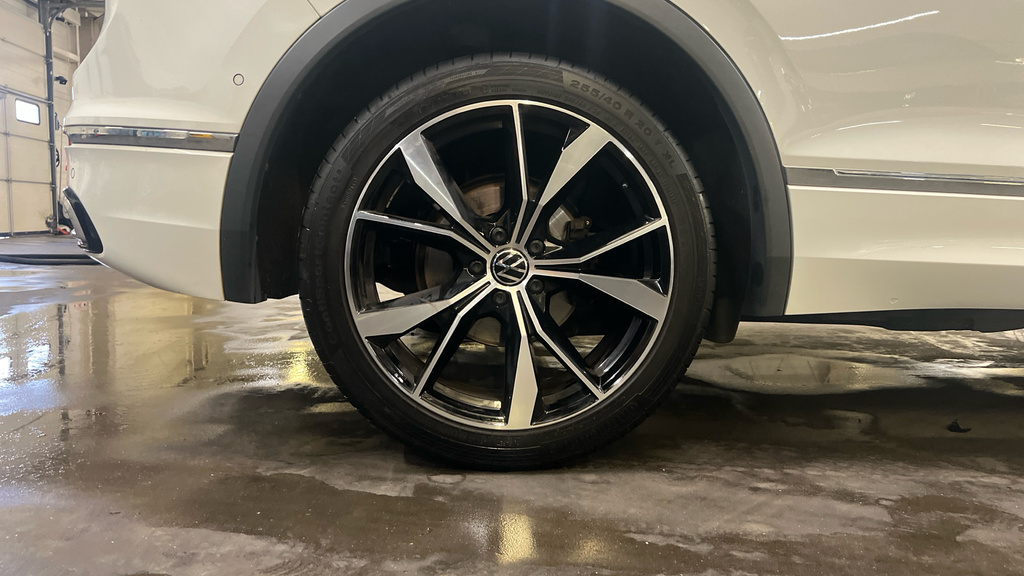 Volkswagen Tiguan Tiguan 1.5 Tsi 150 R-line Dsg MJ23YUS White #5