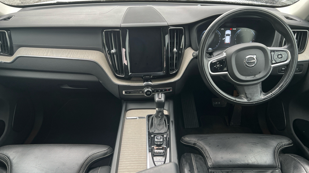 Volvo XC60 Xc60 2.0 D5 Powerpulse Inscription Pro Awd G T Silver #5