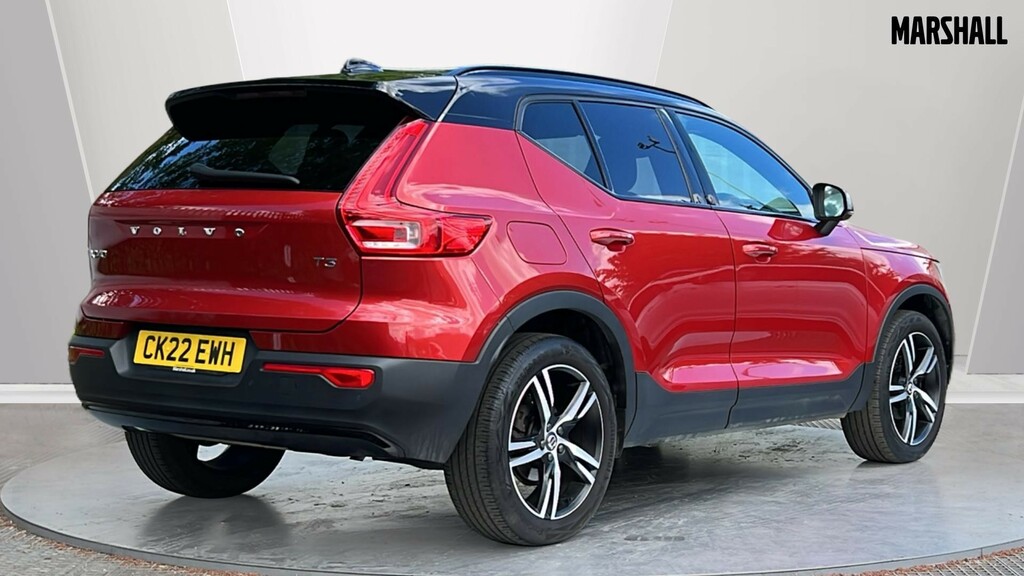 Volvo XC40 Xc40 1.5 T3 163 R Design Geartronic Red #2