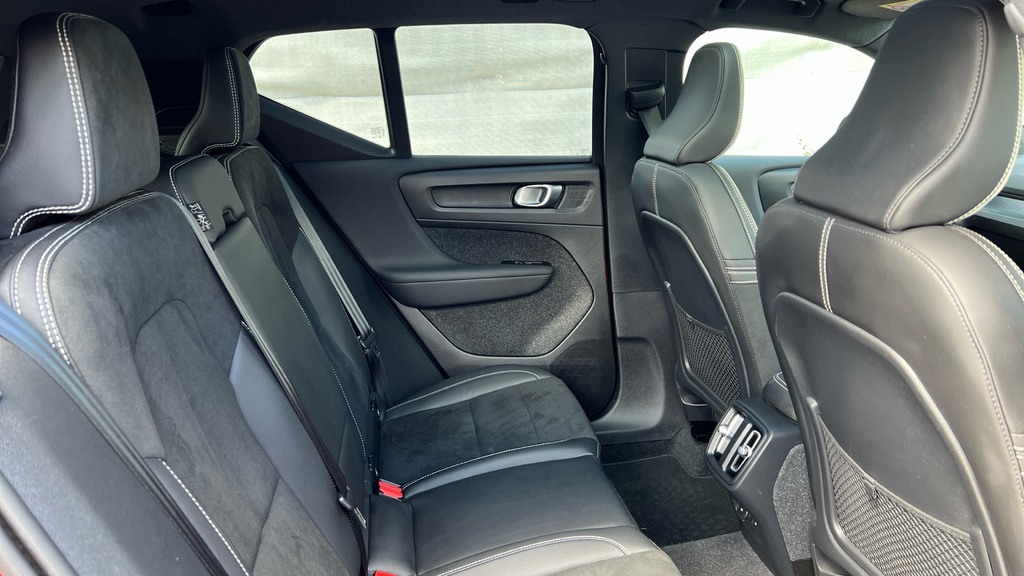 Volvo XC40 Xc40 1.5 T3 163 R Design Geartronic Red #6
