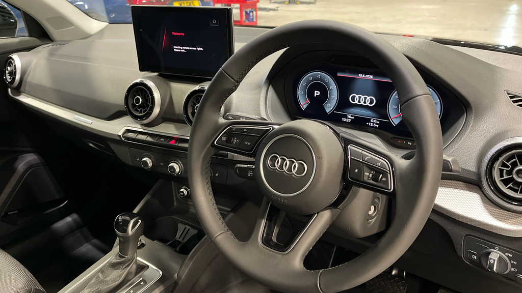 Audi Q2 Audi Q2 Sport 35 Tfsi 150 Ps S Tronic LV26VSU Black #6