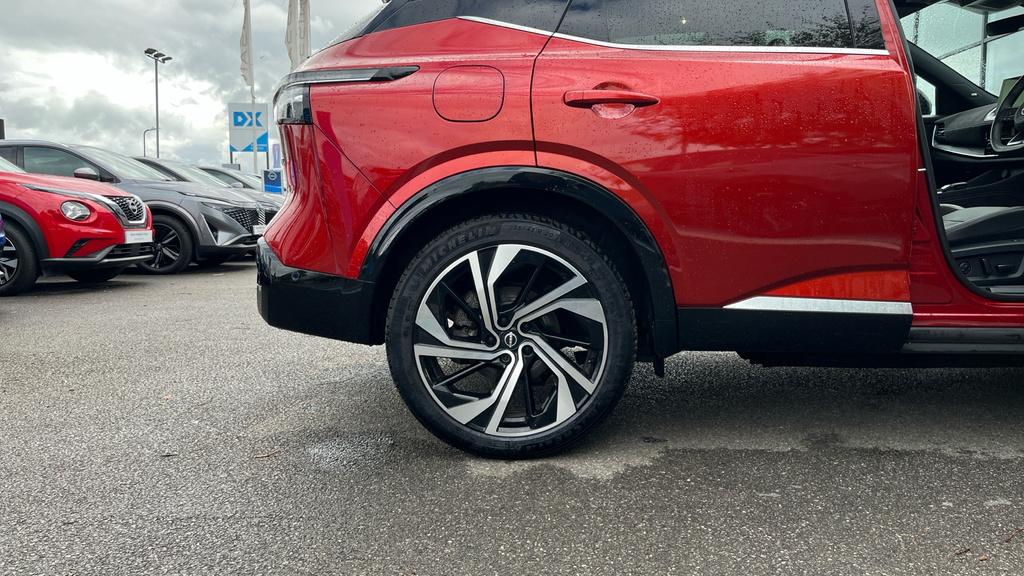 Nissan Qashqai Qashqai 1.5 E-power Tekna Red #4