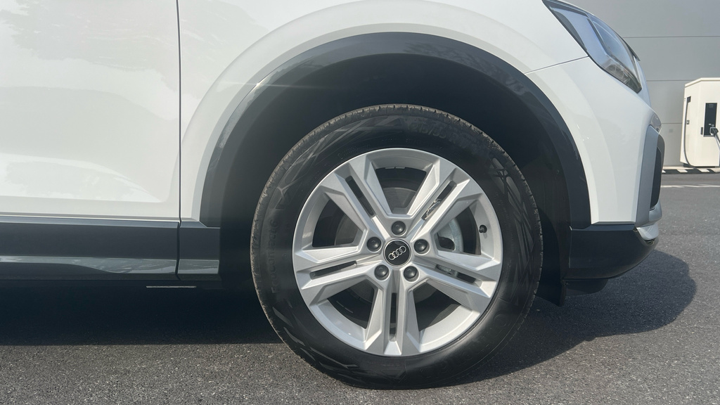 Audi Q2 Audi Q2 Estate 35 Tfsi Sport S Tronic Tech WG26XWE White #5