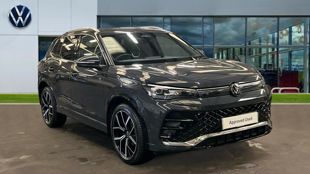 Volkswagen Tiguan Tiguan 1.5 Etsi 150 R-line Dsg Grey