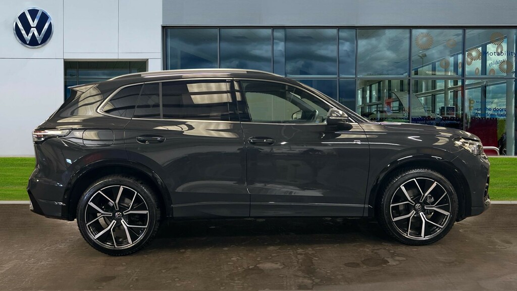 Volkswagen Tiguan Tiguan 1.5 Etsi 150 R-line Dsg GY24WBM Grey #4