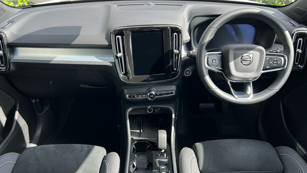 Volvo XC40 Xc40 2.0 B3p Plus Dark RV75XCE Blue #5