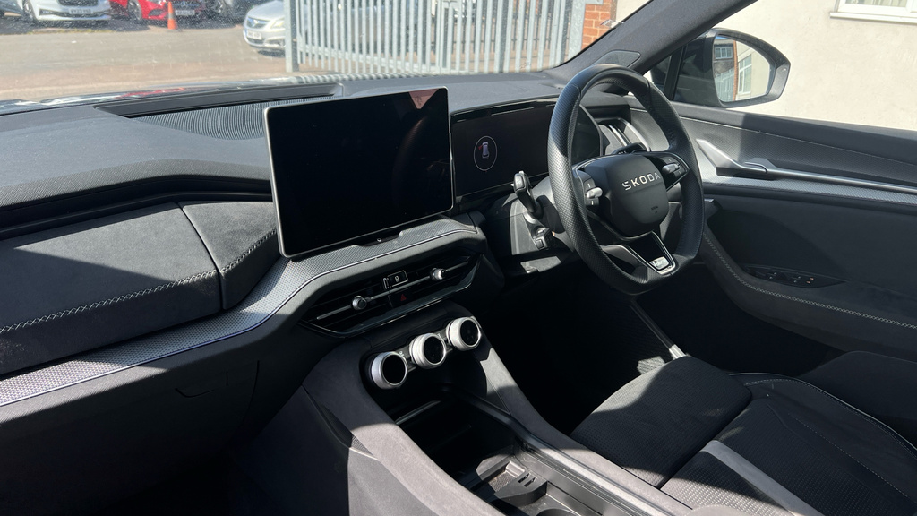 Skoda Kodiaq Kodiaq 1.5 Tsi E-tec Sportline Dsg 7 Seat DC25BXD Grey #2