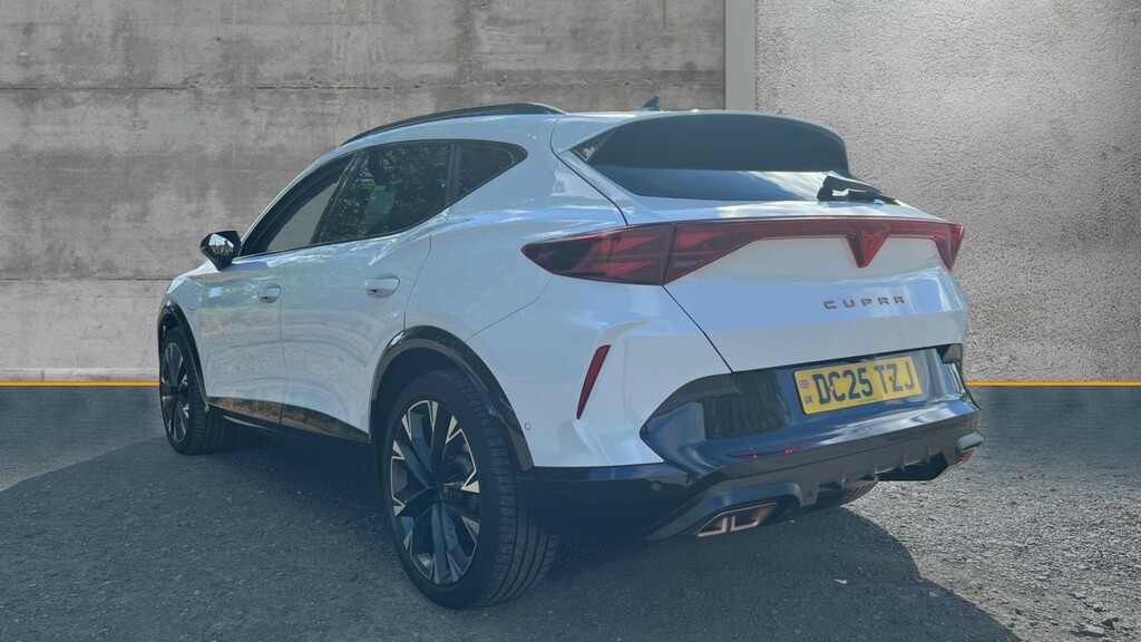 Cupra Formentor Formentor 1.5 Ehybrid 272 Vz2 Dsg DC25TZJ White #3