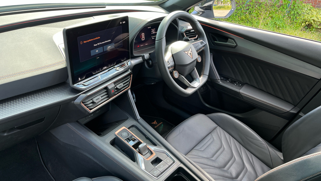 Cupra Formentor Formentor 1.5 Ehybrid 272 Vz2 Dsg DC25TZJ White #2