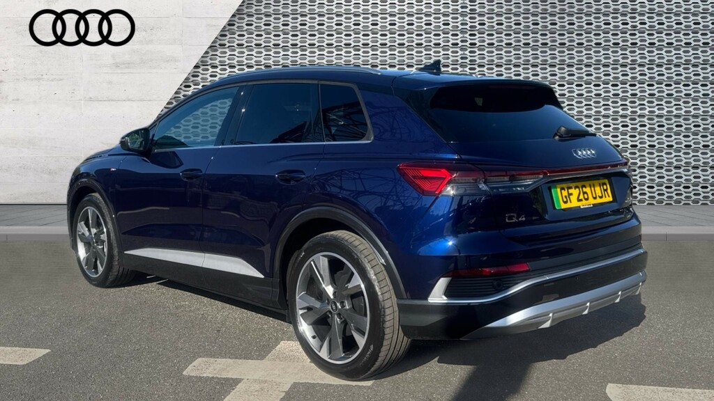 Audi Q4 E Tron Audi Q4 S Line 45 E-tron 210,00 Kw GF26UJR Blue #3