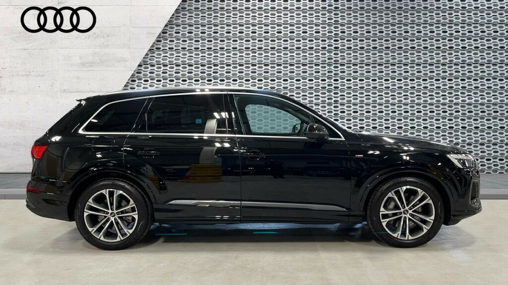 Audi Q7 Audi Q7 Suv S Line Tfsi Quattro 340 Ps Tiptronic Black #4