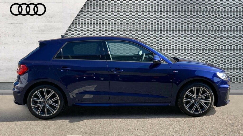 Audi A1 Audi A1 Sportback S Line 30 Tfsi 116 Ps S Tronic OE26FDF Blue #4