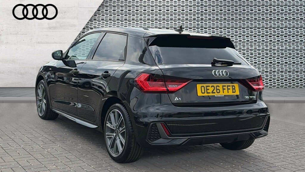 Audi A1 Audi A1 Sportback 35 Tfsi S Line S Tronic OE26FFB Black #3