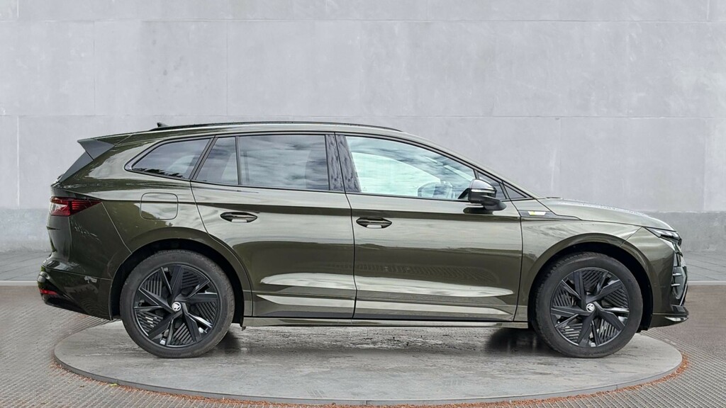 Skoda ENYAQ Enyaq 250Kw Vrs 84Kwh 4X4 KM75TWE Green #4