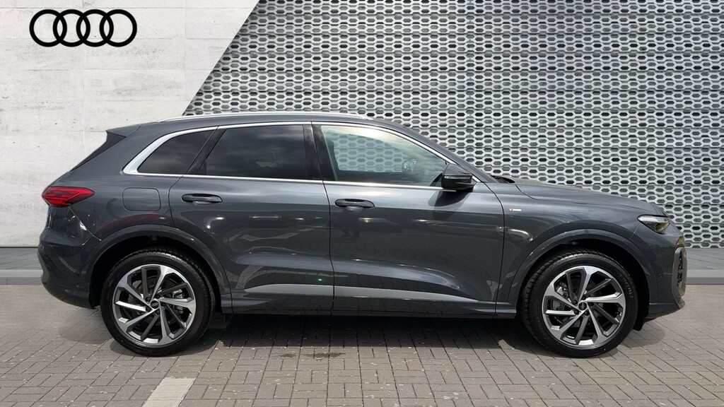 Audi Q5 Audi Q5 Estate 2.0 Tfsi Quattro S Line S Troni Grey #4