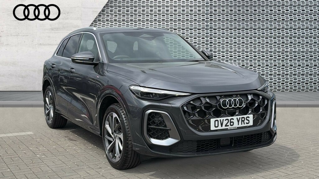 Audi Q5 Audi Q5 Estate 2.0 Tfsi Quattro S Line S Troni Grey