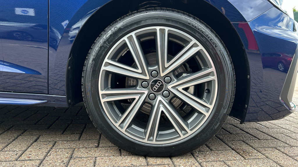 Audi A1 Audi A1 Sportback S Line 35 Tfsi 150 Ps S Tronic RE26BKG Blue #5