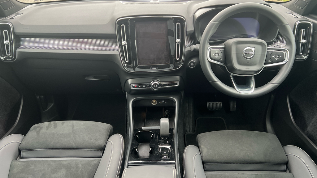 Volvo XC40 Xc40 2.0 B4p Ultimate Dark CJ23LYR White #5