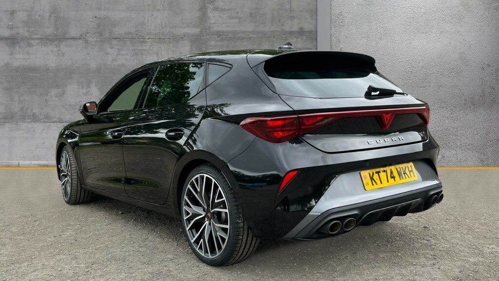 Cupra Leon Leon 2.0 Tsi 300 Vz2 Dsg KT74WKH Black #3