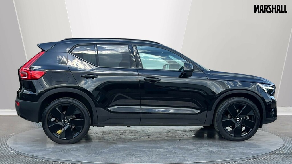Volvo XC40 Xc40 2.0 B4p Plus Black Edition YC25PWX Black #3