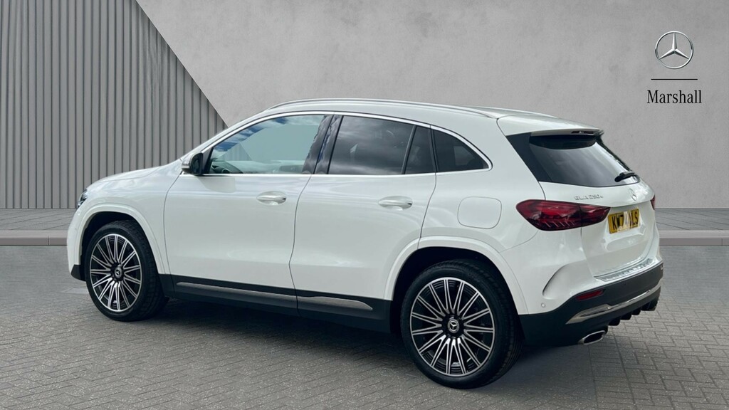 Mercedes-Benz GLA Class Gla 250E Amg Line Premium KW74XLS White #2